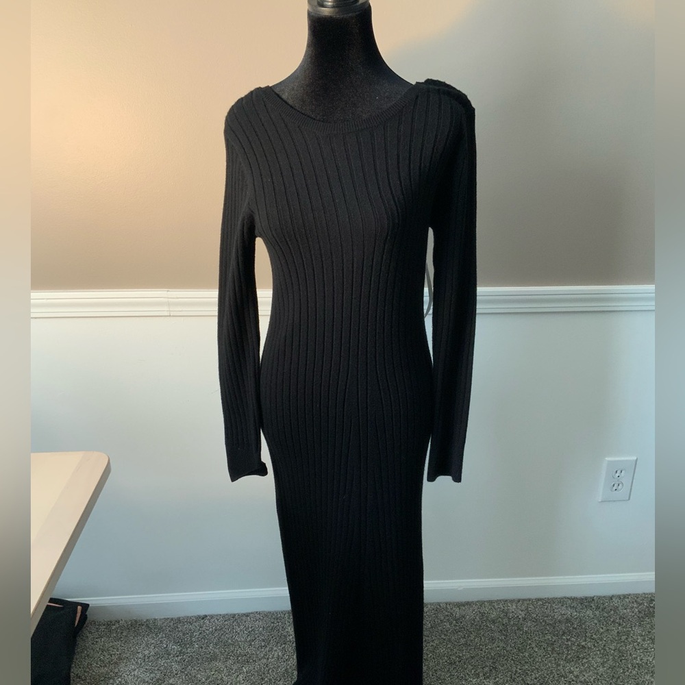 WAYF dede&emily BFF collection Elegant Black Ribbed Backless Dress - Picture 4 of 5